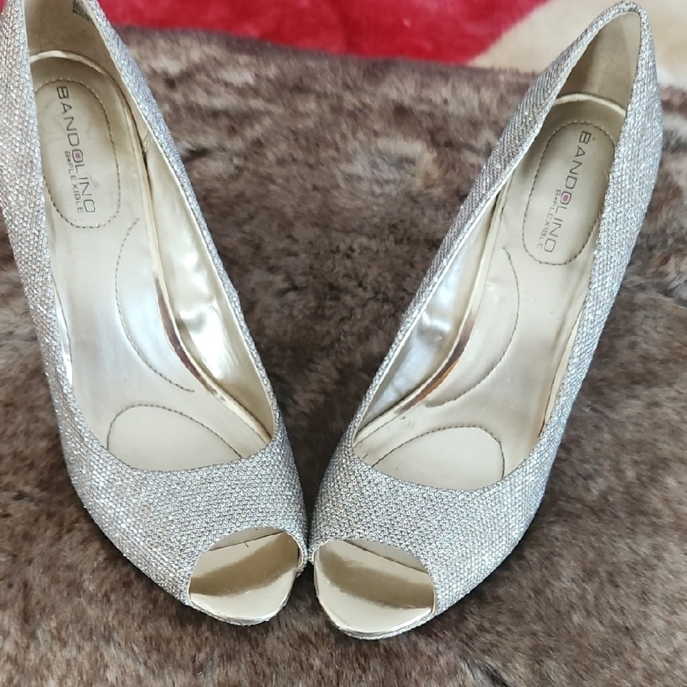 Bandolino Women's Glittering Silver Peep-Toe Heels